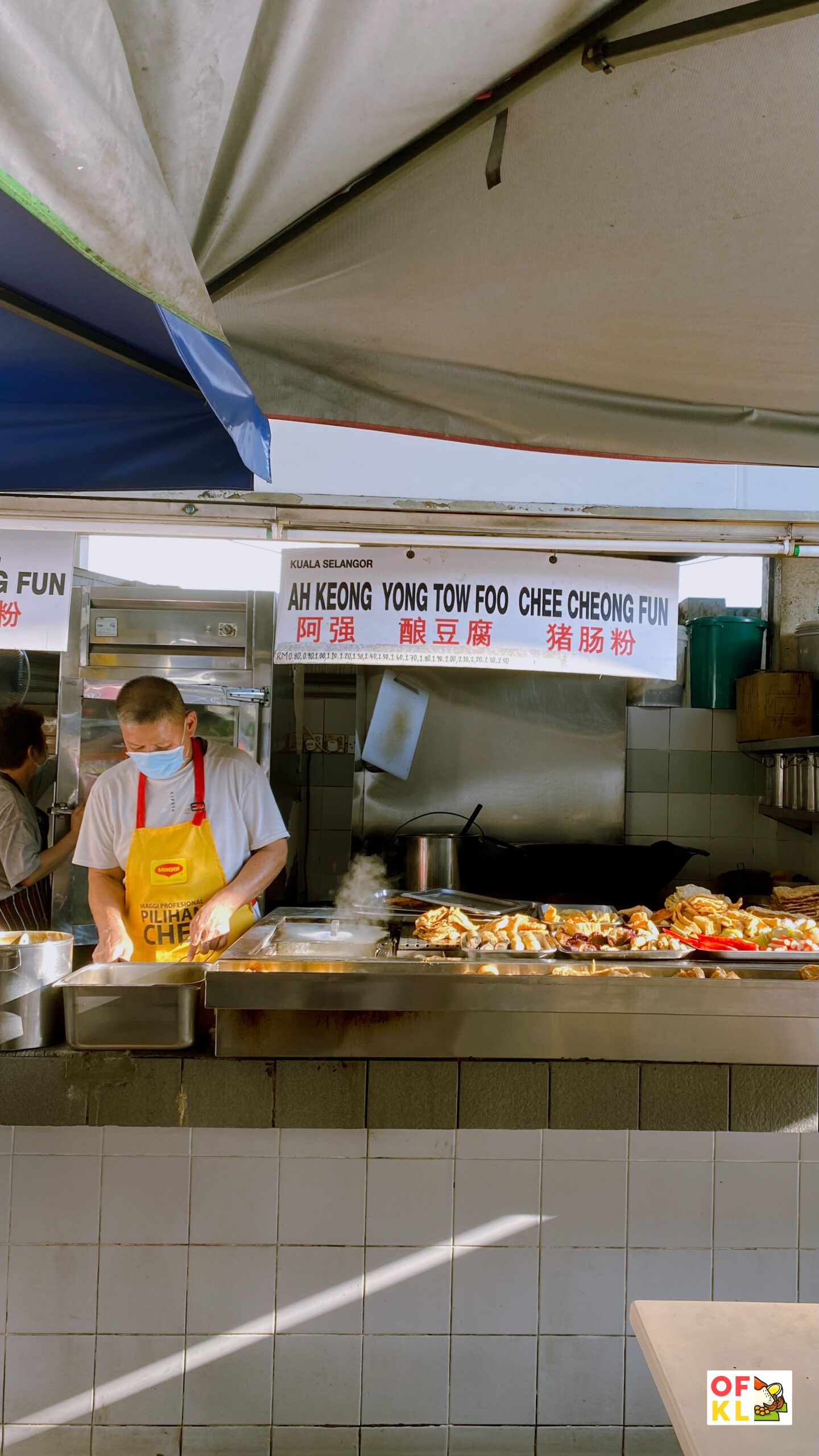 This 15-year-old stall at SS21 sells Yong Tau Foo for only RM0.80 a piece! | OnlyFoodKL