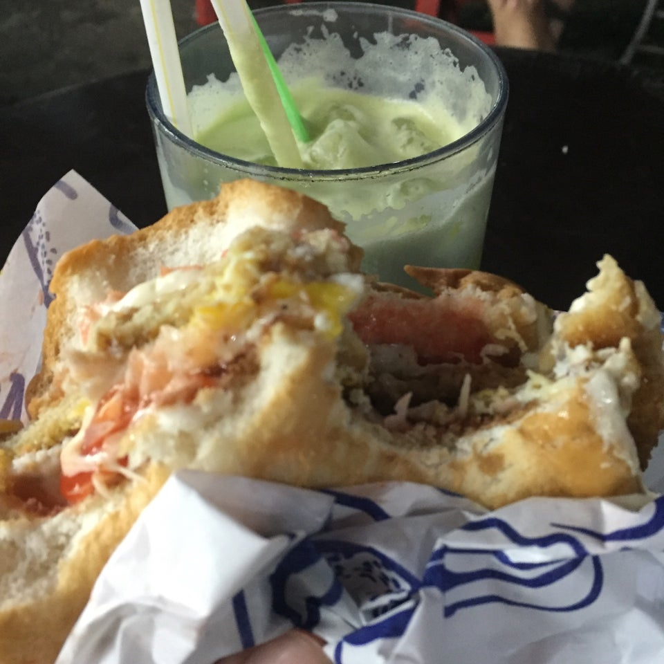Top 5 Ramly Burger Stores to visit while you’re in the Klang Valley! | OnlyFoodKL