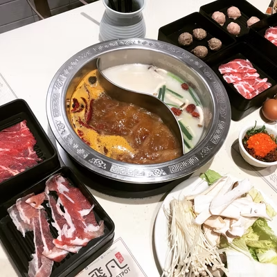 4 Hotpot Buffet Places with special menus and services under RM60! | OnlyFoodKL